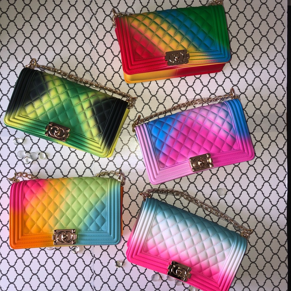 Colorful jelly shoulder bags w/ gold chain strap.